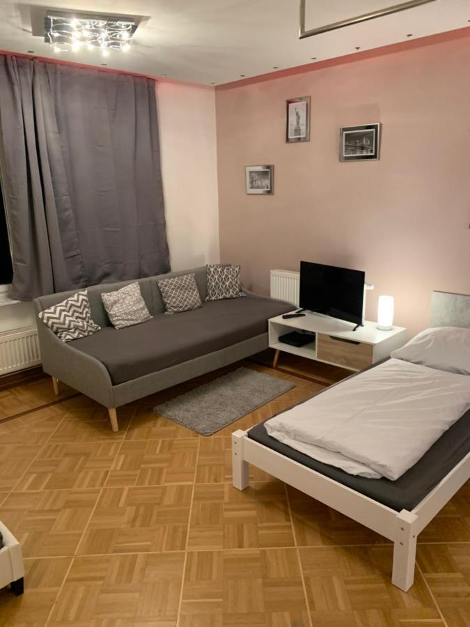 Aschaffapartment 4 Schlafzimmer Bis 10 Personen Bei Aschaffenburg Mainaschaff Zewnętrze zdjęcie