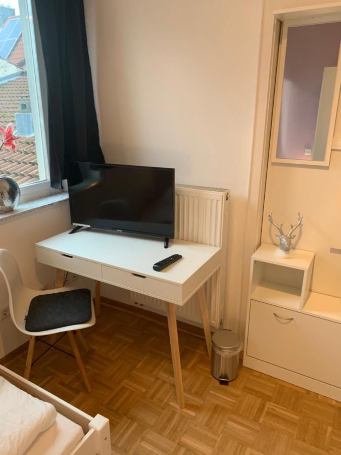 Aschaffapartment 4 Schlafzimmer Bis 10 Personen Bei Aschaffenburg Mainaschaff Zewnętrze zdjęcie