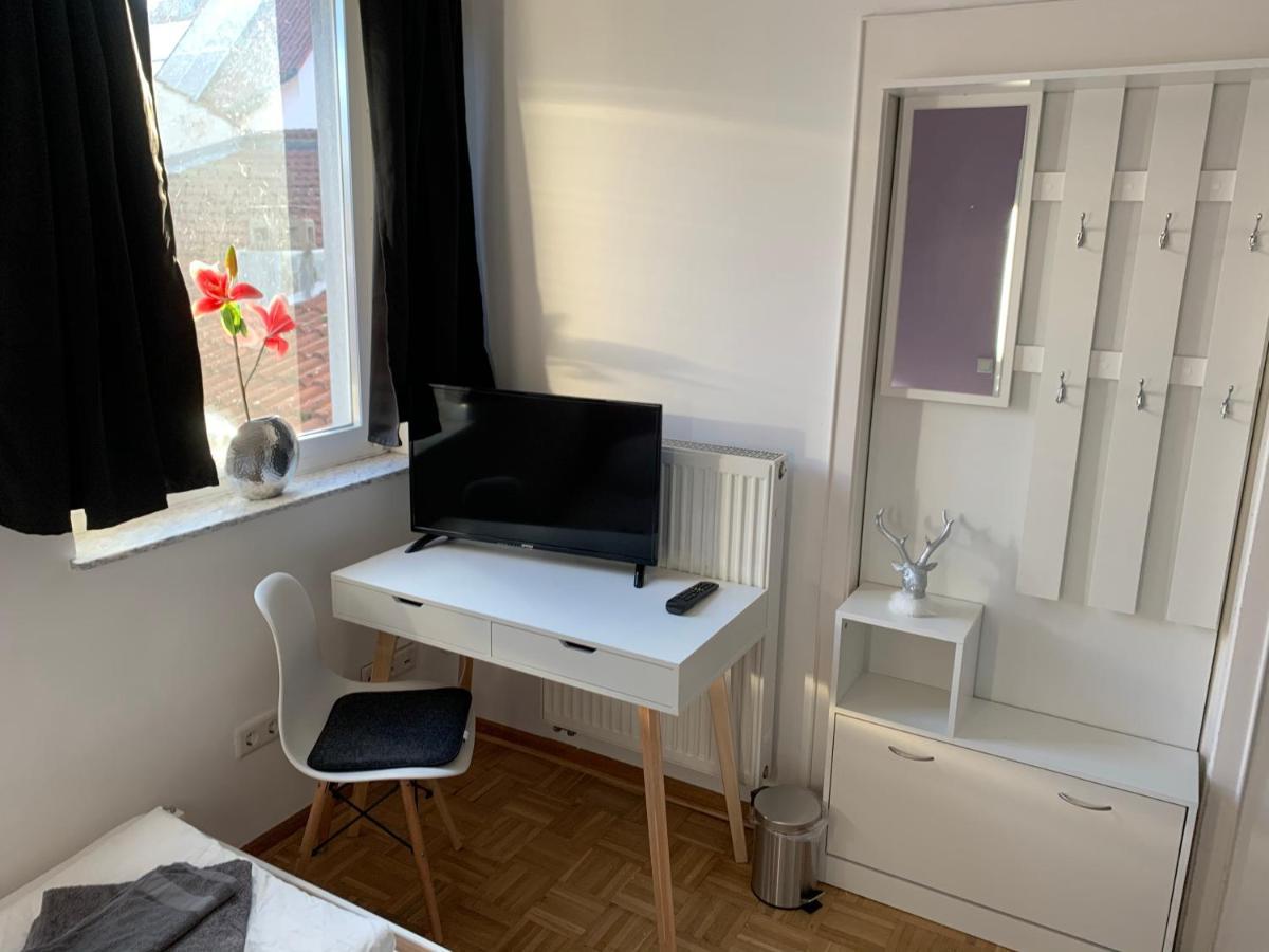 Aschaffapartment 4 Schlafzimmer Bis 10 Personen Bei Aschaffenburg Mainaschaff Zewnętrze zdjęcie