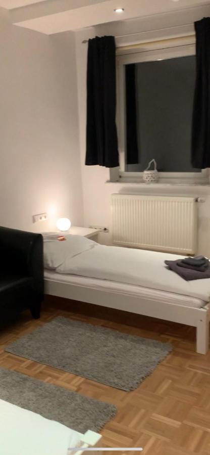 Aschaffapartment 4 Schlafzimmer Bis 10 Personen Bei Aschaffenburg Mainaschaff Zewnętrze zdjęcie