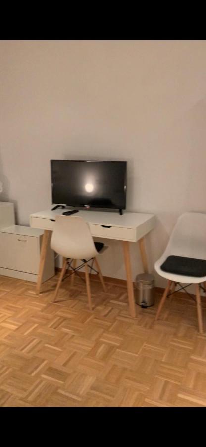 Aschaffapartment 4 Schlafzimmer Bis 10 Personen Bei Aschaffenburg Mainaschaff Zewnętrze zdjęcie